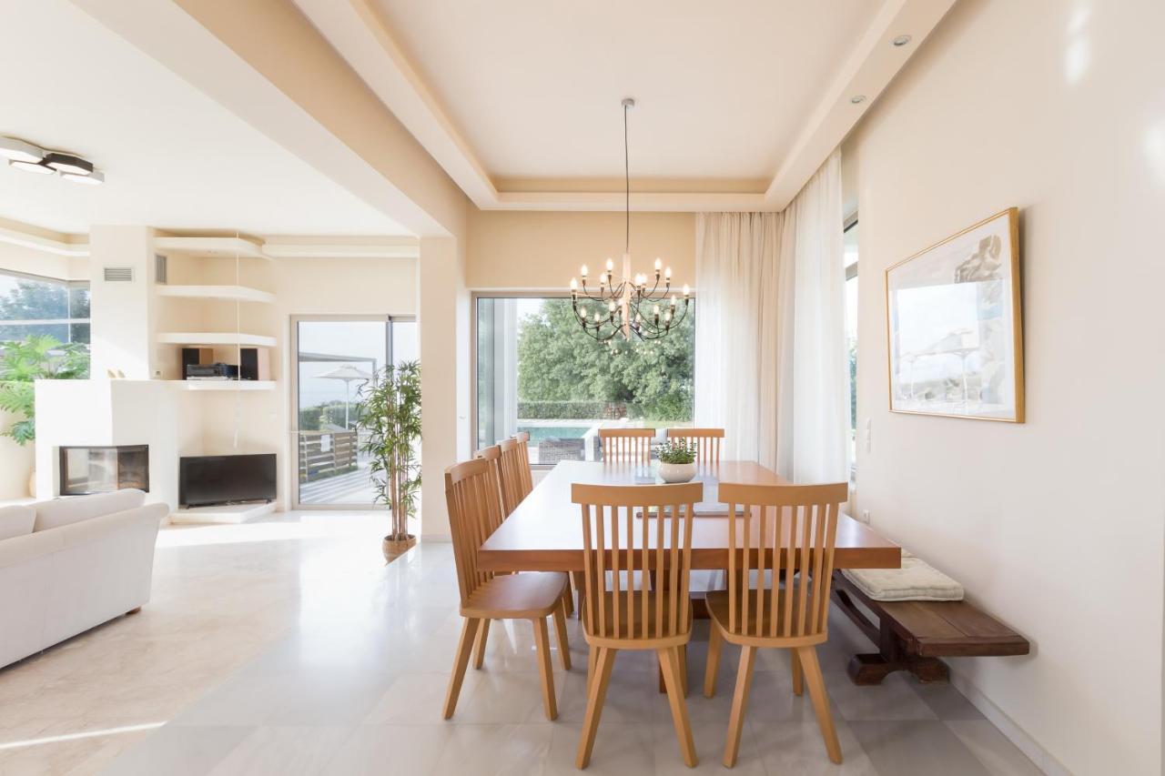 Lux Villa Mia With Heated Pool, 2Km To Beach & Childrens Area! Mikro Metochi Esterno foto